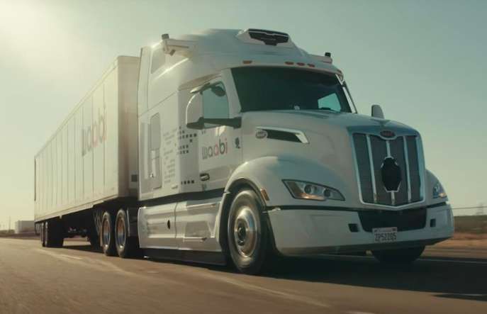 Waabi公司利用AI和XR技术开发自动驾驶卡车测试系统