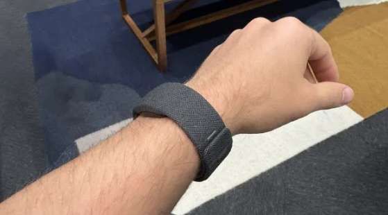 Ray-Ban Display智能眼镜上手体验：巧妙设计 vs 现实差距  第5张