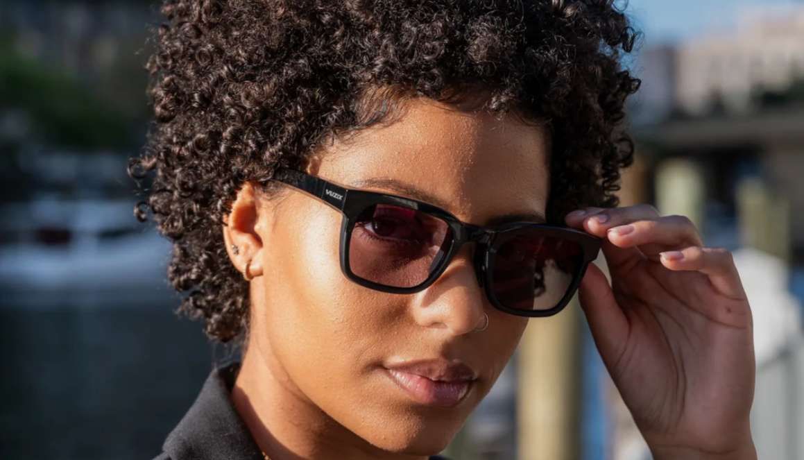 Vuzix与TCL华星合作开发Micro LED波导光学方案