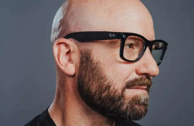 Meta CTO：神经腕带未来可能会演变成手表